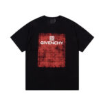 T-Shirt Givenchy