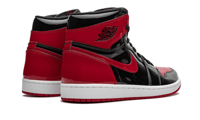 air-jordan-1-high-og-patent-bred-3_800x.png