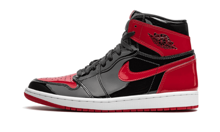 air-jordan-1-high-og-patent-bred-555088-063-1_800x.png