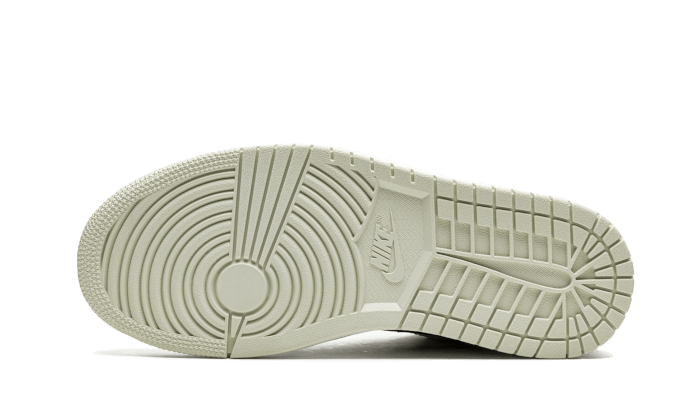 air-jordan-1-low-coconut-milk-889711_5000x.png