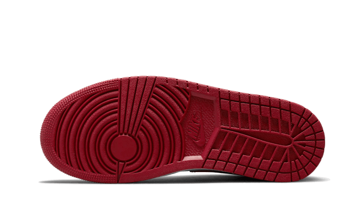 air-jordan-1-mid-reverse-chicago-BQ6472-161-1_5000x.png