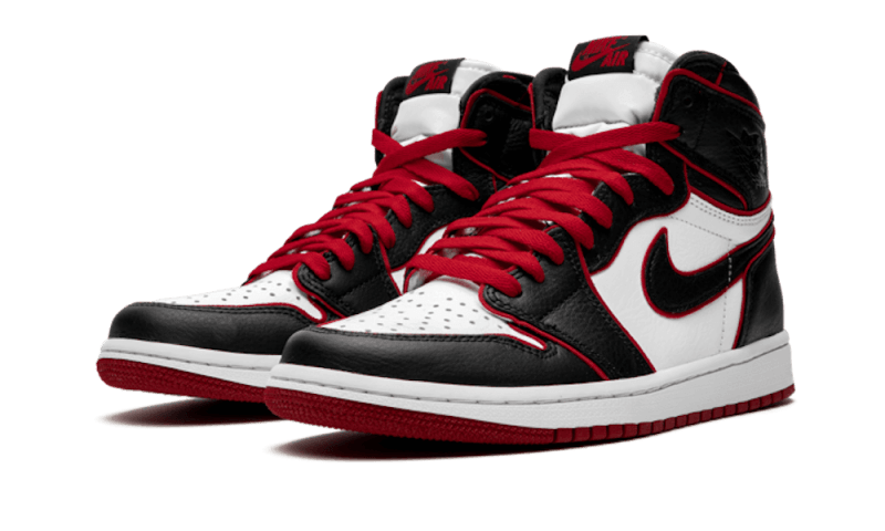 air-jordan-1-retro-high-bloodline-896432_800x.png