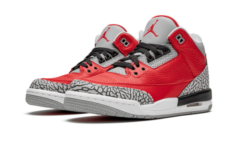 air-jordan-3-se-red-cement-594251_800x.png