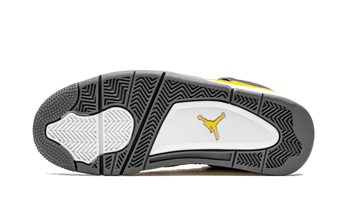 air-jordan-4-retro-tour-yellow-lightning-790019_800x.png