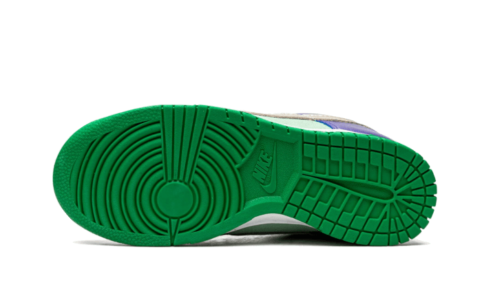 dunk-low-sunset-pulse-385319_800x.png